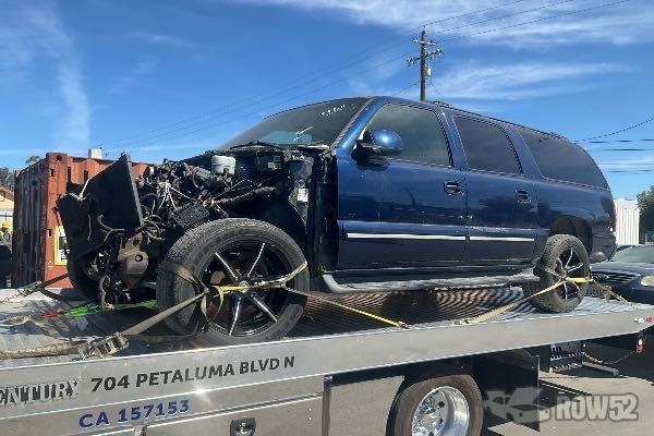 Photo of 2001 Chevrolet Suburban
