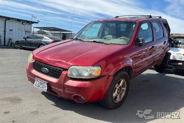 Photo of 2005 Ford Escape