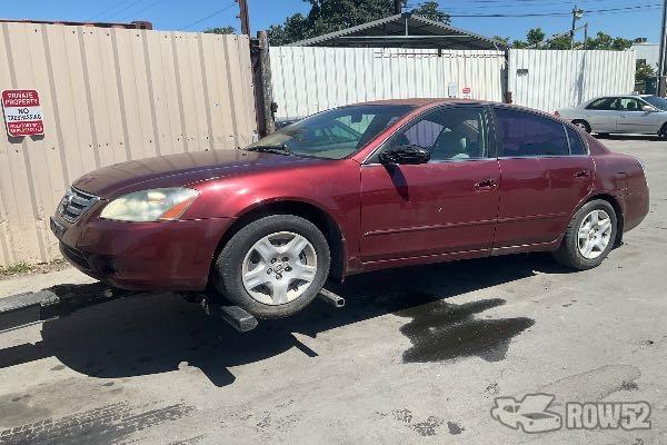 Photo of 2002 Nissan Altima