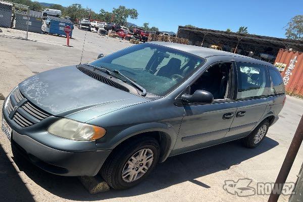 Photo of 2005 Dodge Caravan