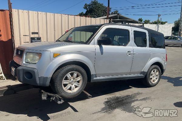 Photo of 2006 Honda Element