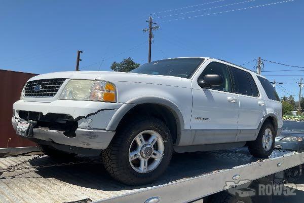 Photo of 2002 Ford Explorer