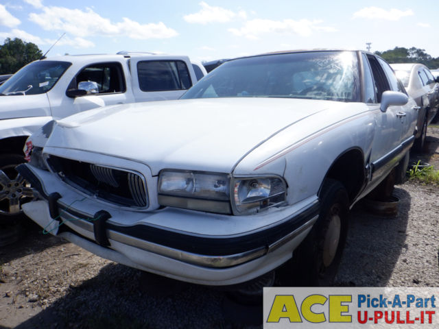 Photo of 1995 Buick Lesabre