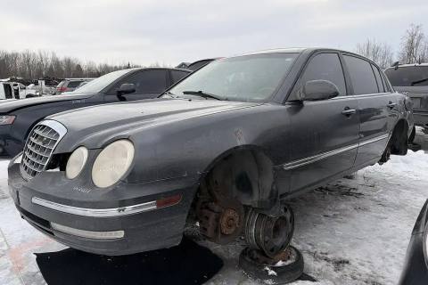 Photo of 2004 Kia Amanti