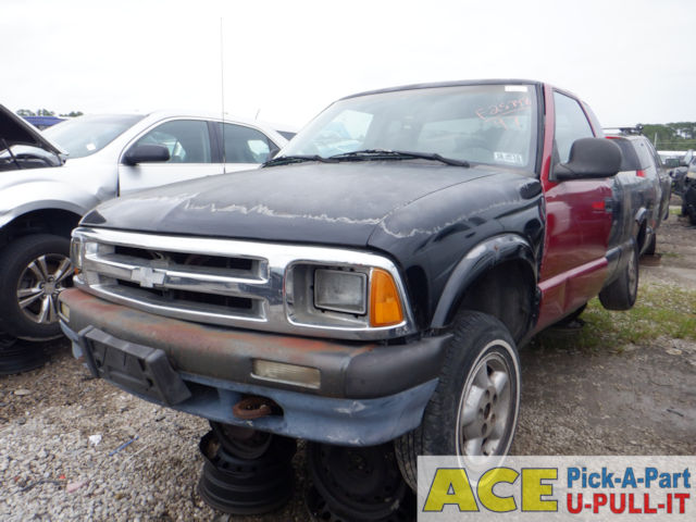 Photo of 1997 Chevrolet S10-S15-Sonoma