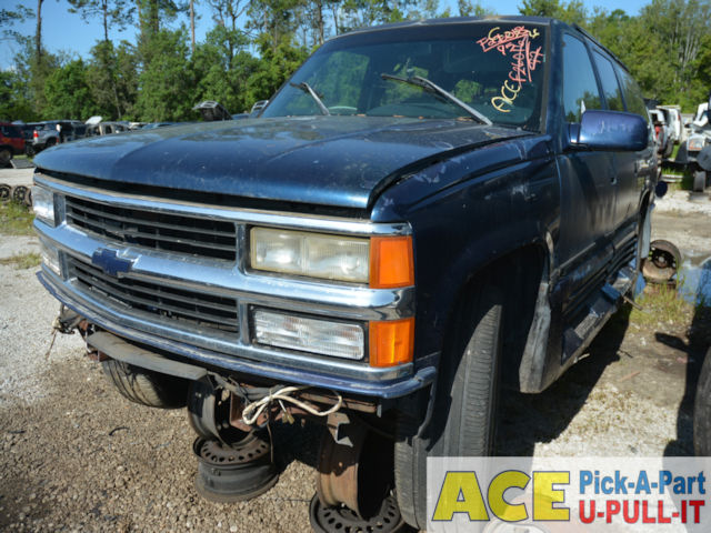 Photo of 1995 Chevrolet Suburban 1500