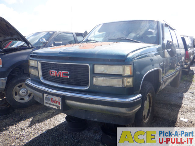Photo of 1995 Chevrolet Suburban 1500