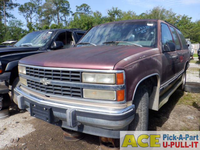 Photo of 1993 Chevrolet Suburban 1500