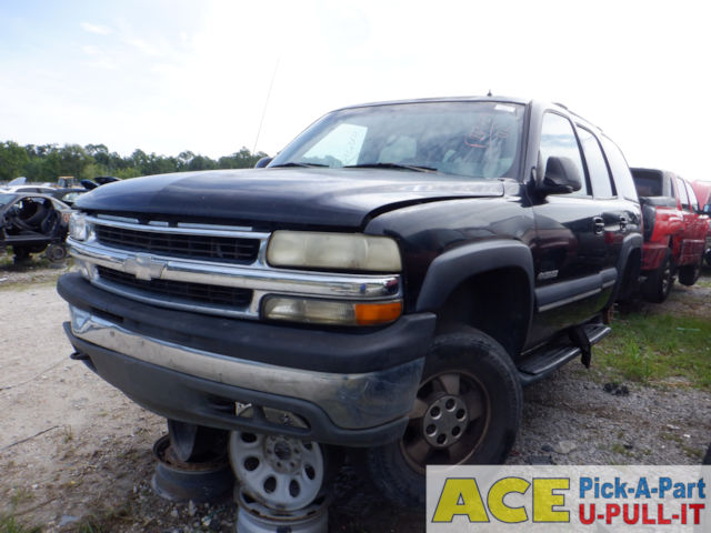 Photo of 2002 Chevrolet Tahoe
