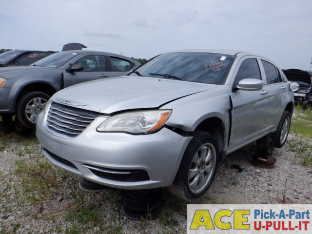 Photo of 2012 Chrysler 200