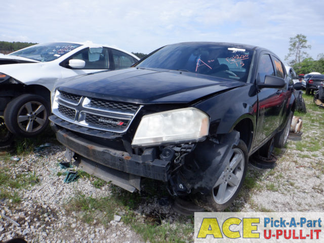 Photo of 2013 Dodge Avenger