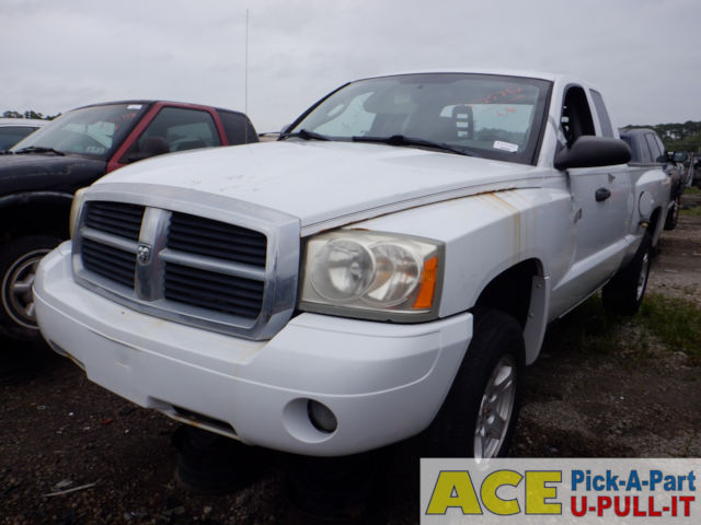 Photo of 2006 Dodge Dakota