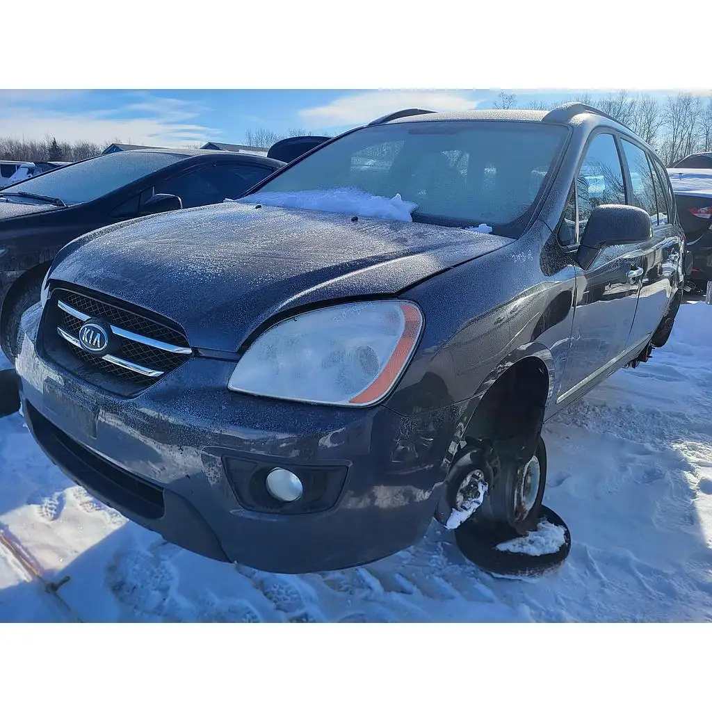 Photo of 2008 Kia Rondo