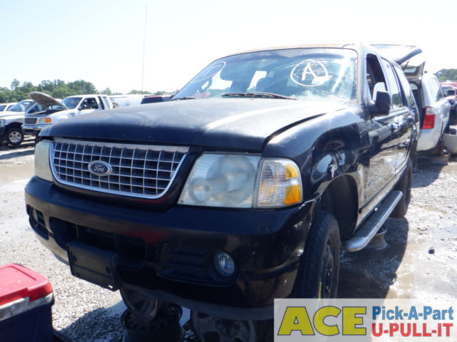 Photo of 2005 Ford Explorer