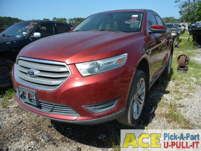 Photo of 2013 Ford Taurus