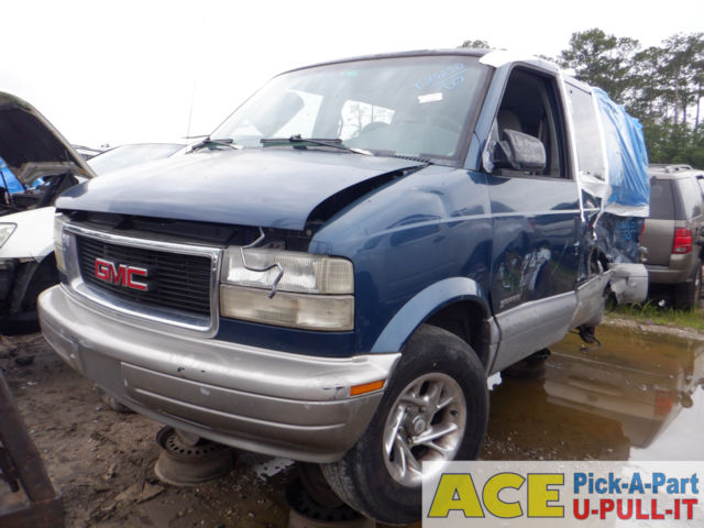 Photo of 2000 Gmc Safari (Gmc)
