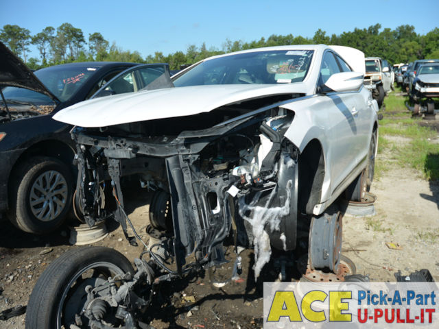 Photo of 2015 Hyundai Azera