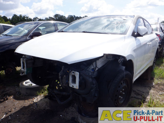 Photo of 2017 Hyundai Elantra