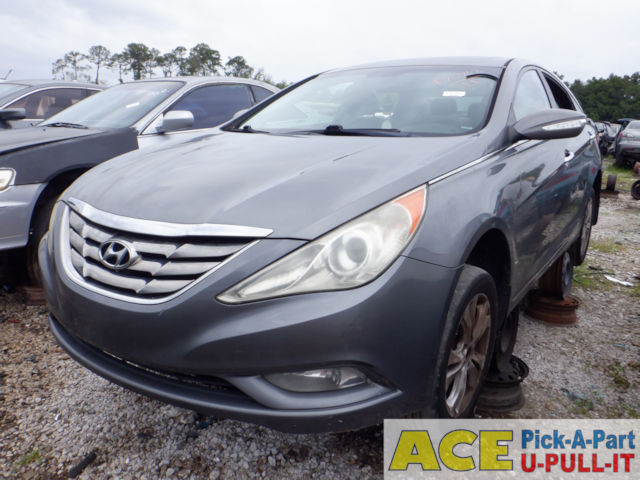 Photo of 2011 Hyundai Sonata