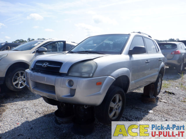 Photo of 2005 Hyundai Tucson