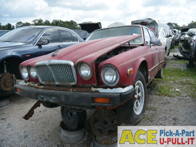 Photo of 1982 Jaguar Xj6