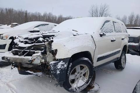 Photo of 2005 Jeep Grand Cherokee
