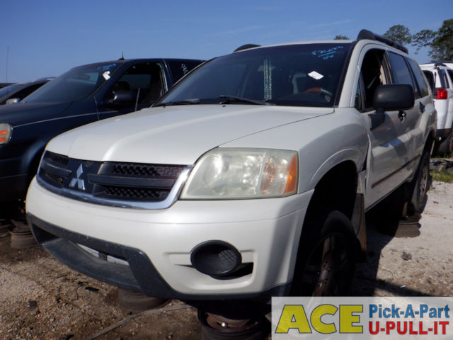 Photo of 2006 Mitsubishi Endeavor
