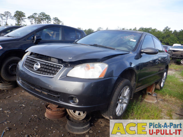 Photo of 2005 Nissan Altima