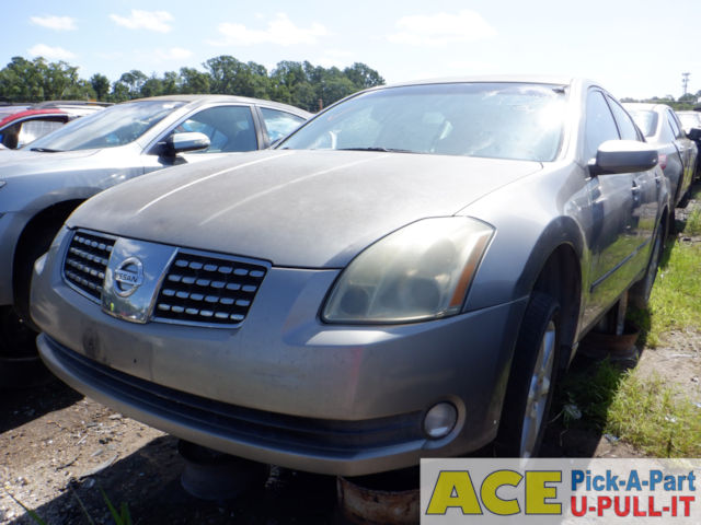Photo of 2004 Nissan Maxima