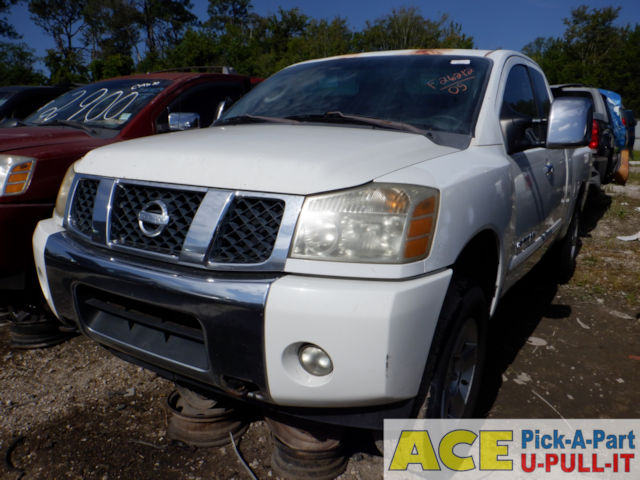 Photo of 2005 Nissan Titan
