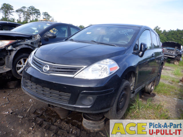 Photo of 2011 Nissan Versa
