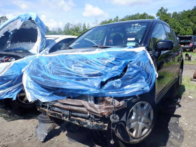 Photo of 2010 Nissan Versa