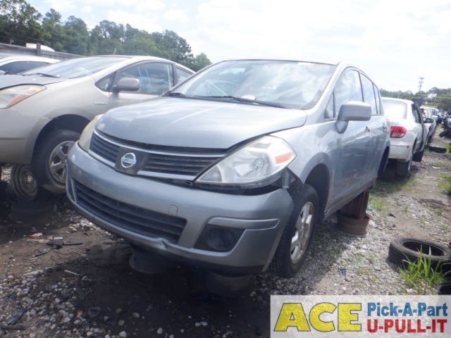 Photo of 2009 Nissan Versa