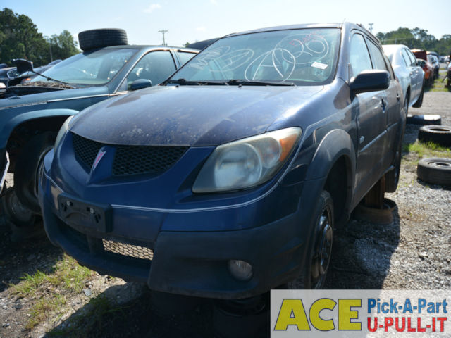 Photo of 2003 Pontiac Vibe