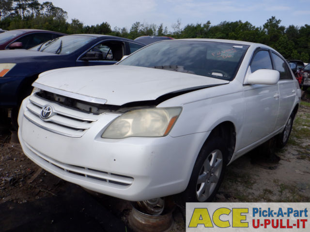 Photo of 2006 Toyota Avalon