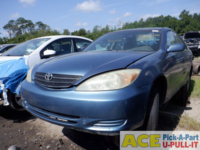 Photo of 2004 Toyota Camry