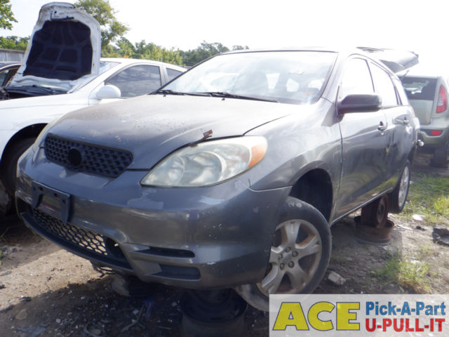 Photo of 2004 Toyota Matrix