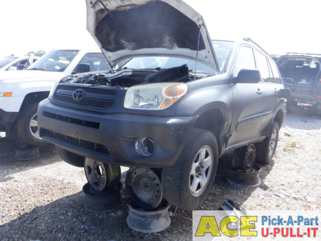 Photo of 2004 Toyota Rav4