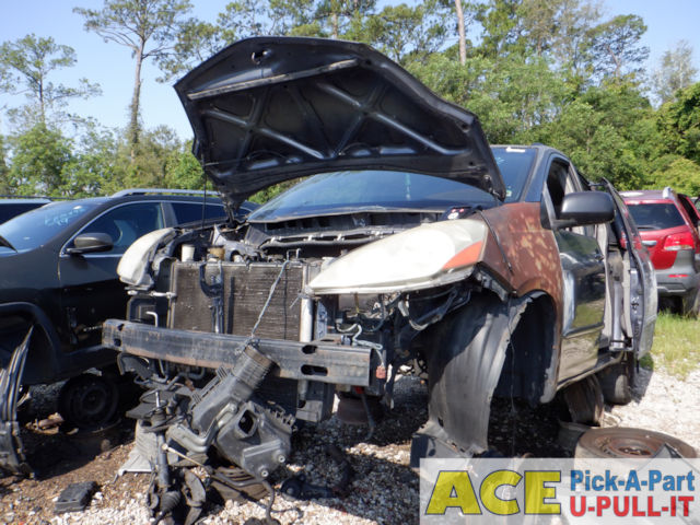 Photo of 2008 Toyota Sienna