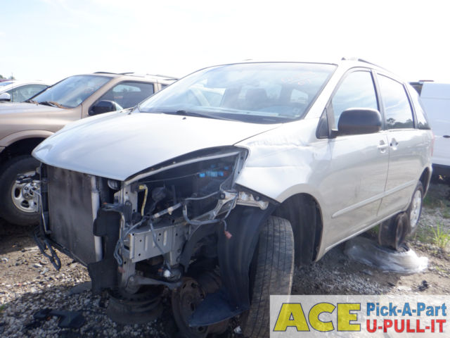 Photo of 2007 Toyota Sienna