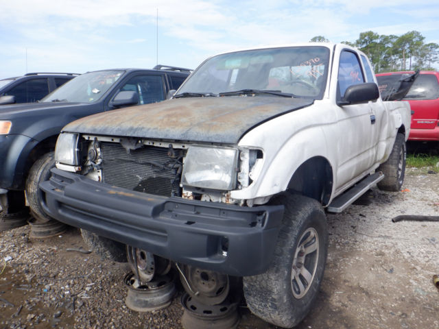 Photo of 1999 Toyota Tacoma