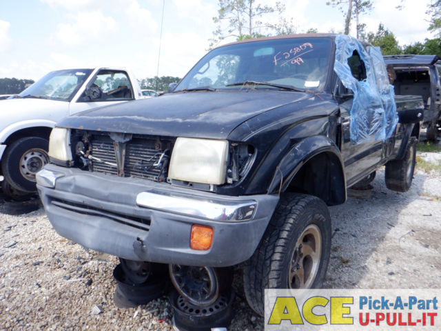 Photo of 1999 Toyota Tacoma