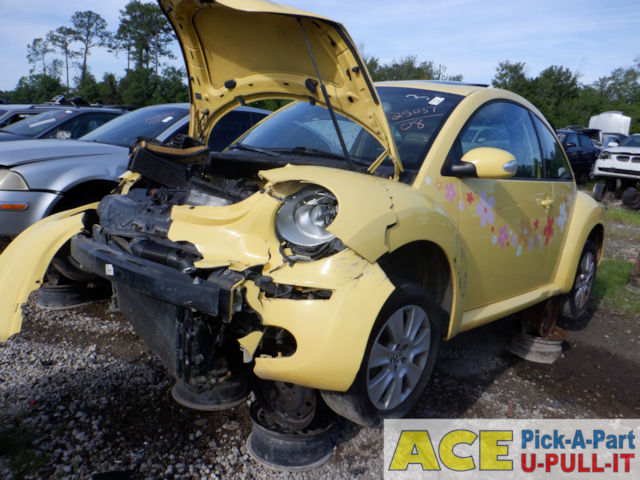 Photo of 2008 Volkswagen Beetle