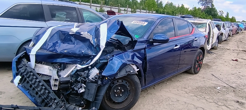 Photo of 2020 Nissan Altima