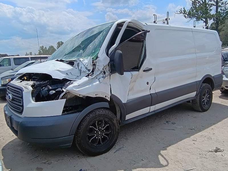 Photo of 2018 Ford Transit 250