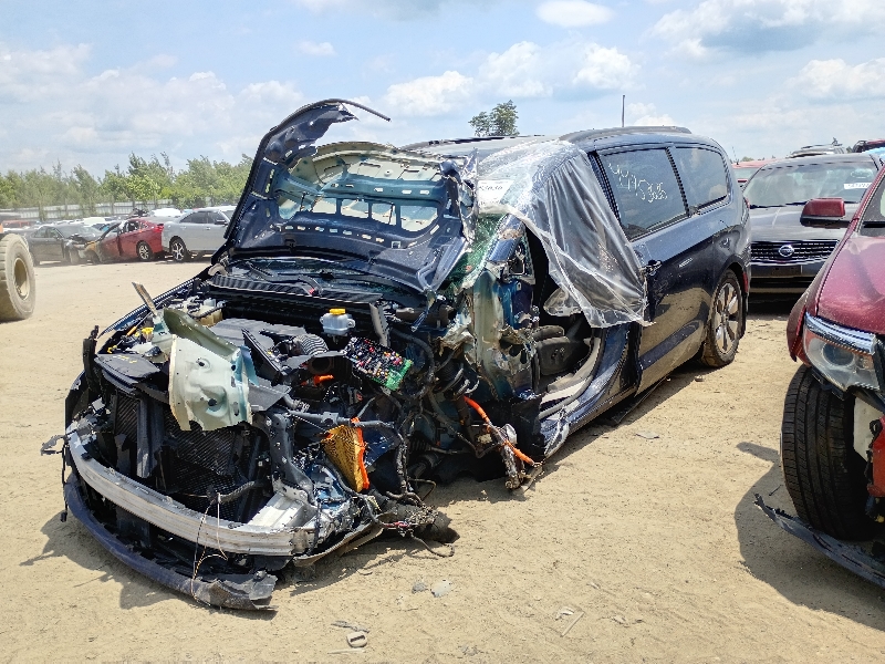 Photo of 2018 Chrysler Pacifica