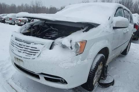 Photo of 2016 Chrysler Town & Country