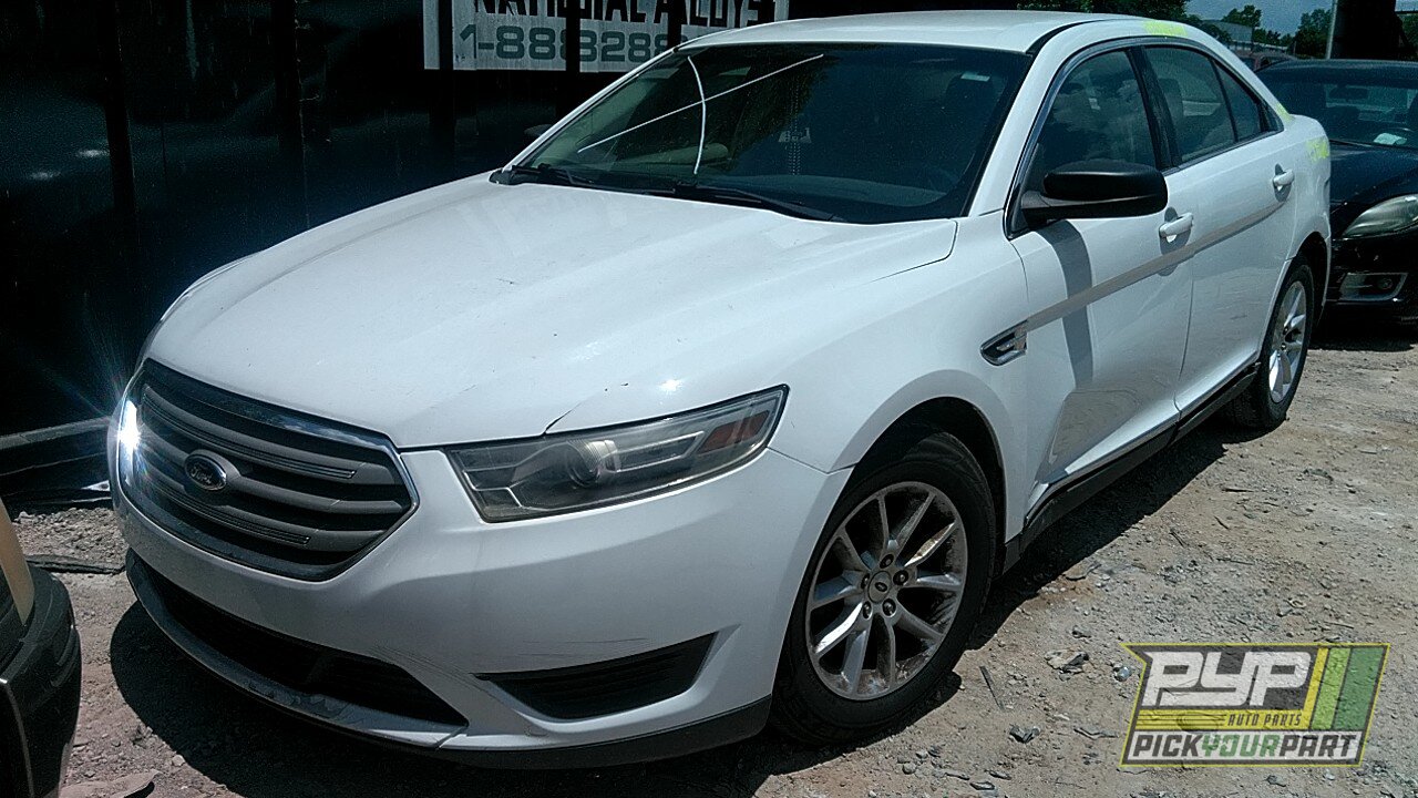 Photo of 2013 Ford Taurus
