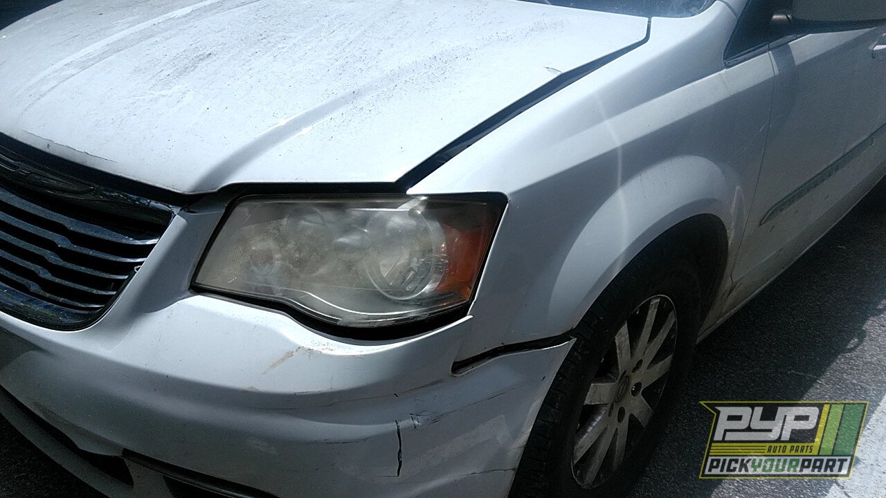 Photo of 2014 Chrysler Town & Country