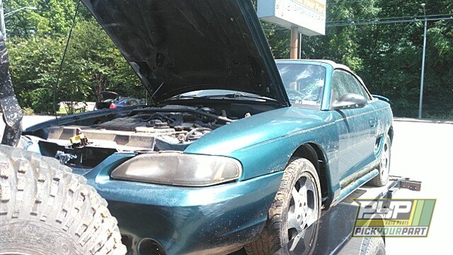 Photo of 1997 Ford Mustang